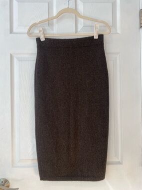 100% Cashmere Women’s Brown Midi Skirt